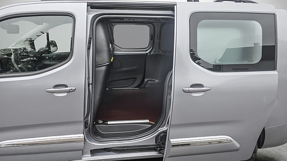 Toyota Proace City 18 of 30