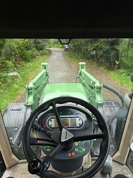Fendt 718 Vario 24 of 24