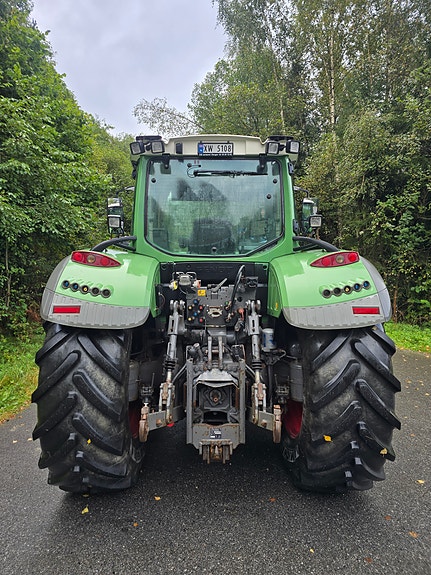 Fendt 718 Vario 8 of 24