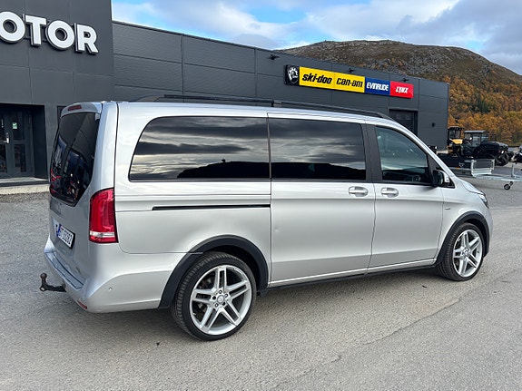 Mercedes-Benz V250 d 7 of 30