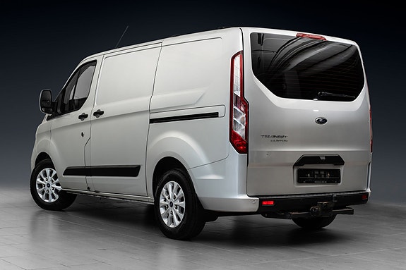 Ford Transit Custom 6 of 23