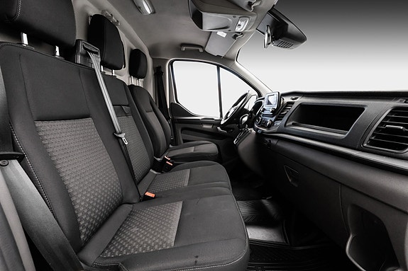Ford Transit Custom 20 of 23
