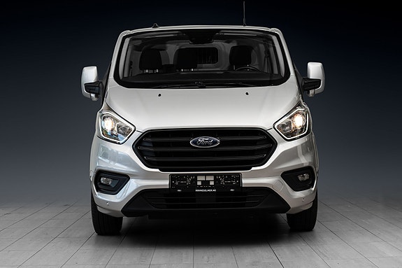 Ford Transit Custom 3 of 23