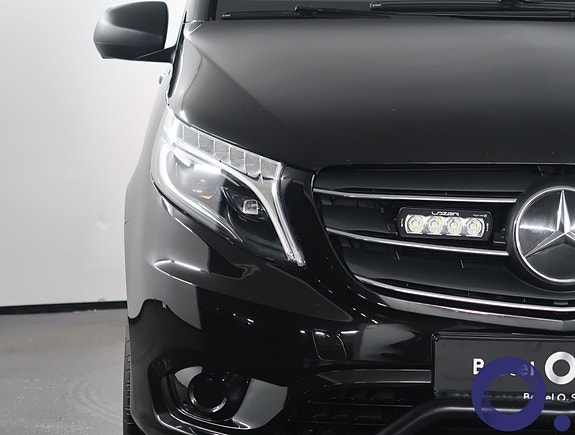 Mercedes-Benz Vito 119 3 of 28