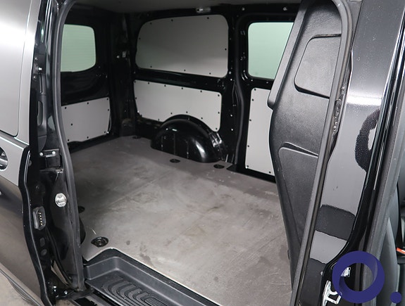Mercedes-Benz Vito 119 25 of 28