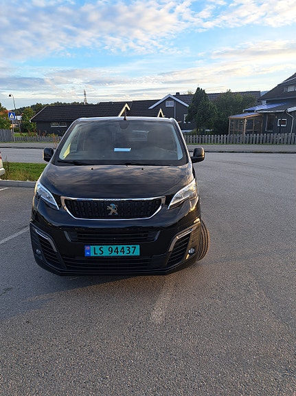 Peugeot e-Expert 13 of 30