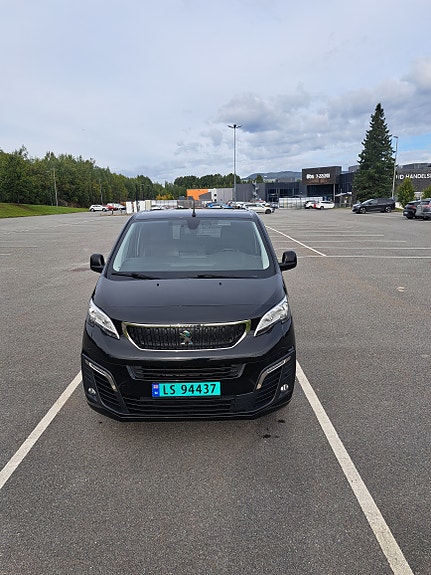 Peugeot e-Expert 7 of 30