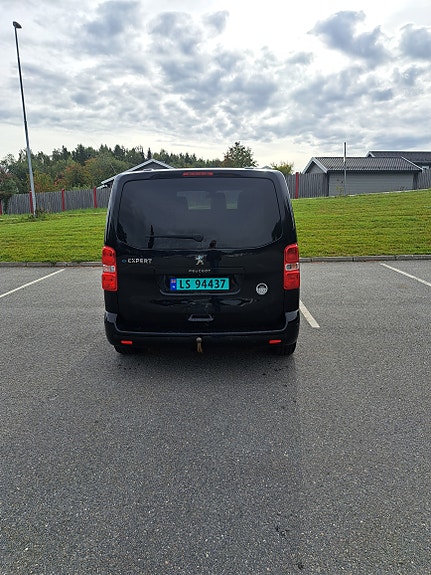 Peugeot e-Expert 11 of 30