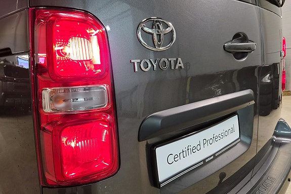 Toyota Proace 26 of 30