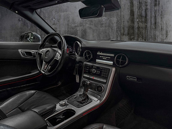Mercedes-Benz SLK200 18 of 18