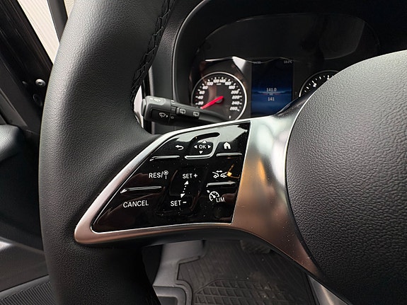 Mercedes-Benz Vito 12 of 19