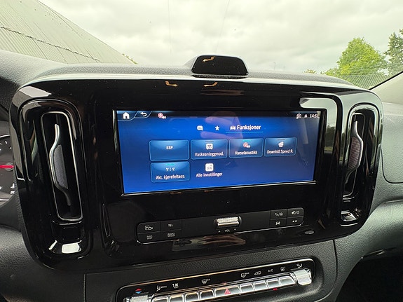 Mercedes-Benz Vito 13 of 19