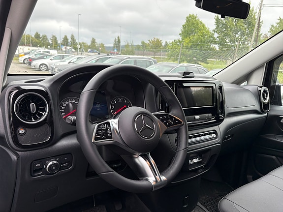 Mercedes-Benz Vito 10 of 19