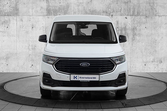 Ford Transit Connect 8 of 21