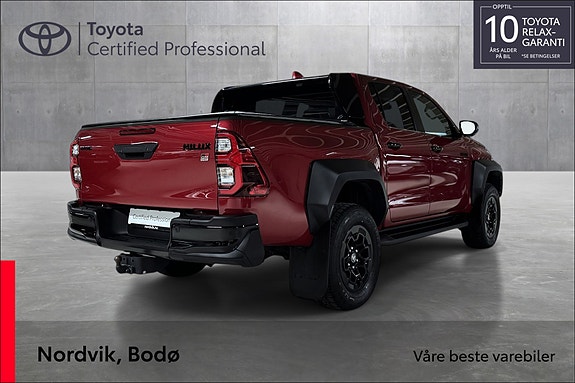 Toyota HiLux 5 of 22