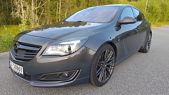 Opel Insignia 2 of 26