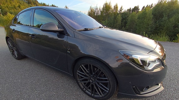Opel Insignia 3 of 26