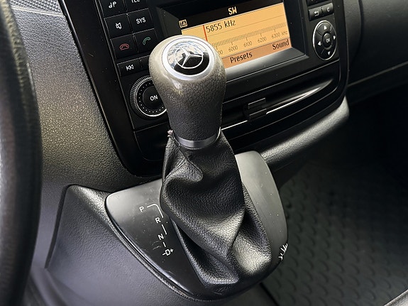 Mercedes-Benz Vito 113 14 of 19