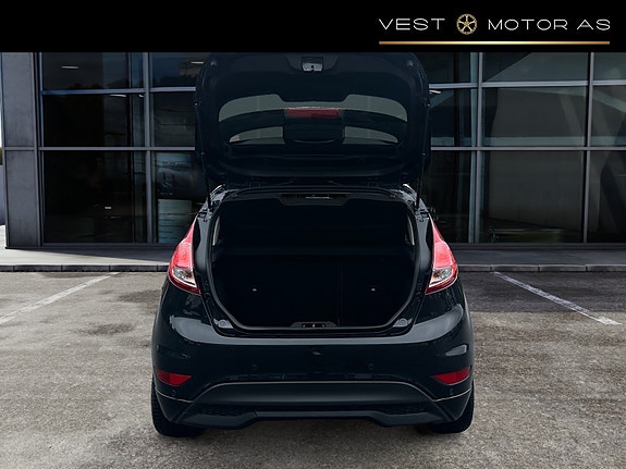 Ford Fiesta 7 of 25