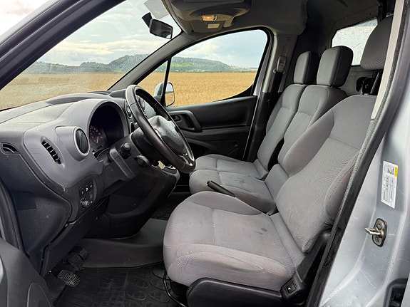 Peugeot Partner 9 of 17