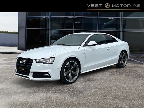 Audi A5 3 of 30