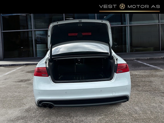 Audi A5 7 of 30