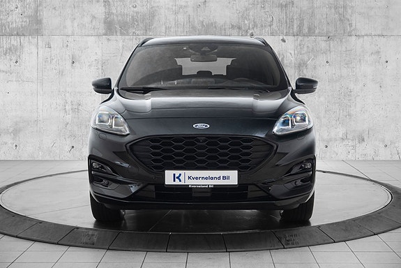 Ford Kuga 8 of 30