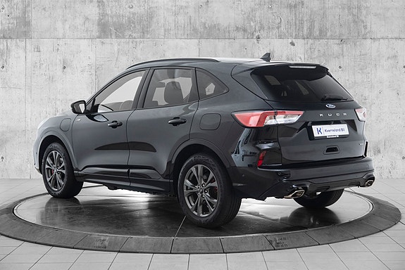 Ford Kuga 3 of 30