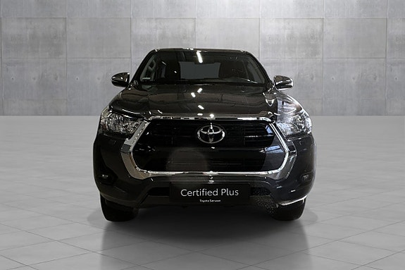 Toyota HiLux 8 of 19