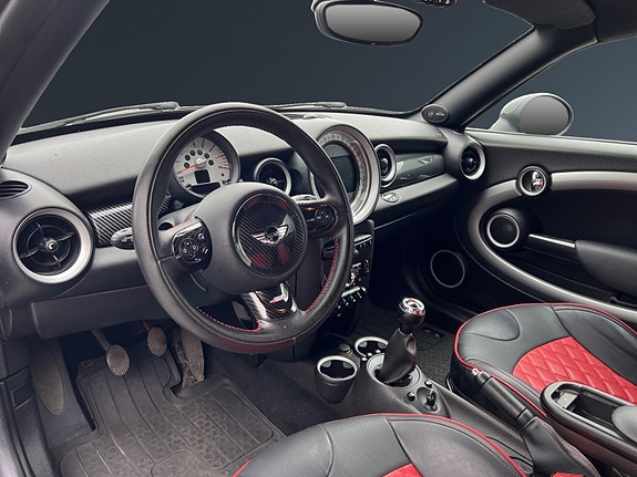 MINI Cooper 12 of 29