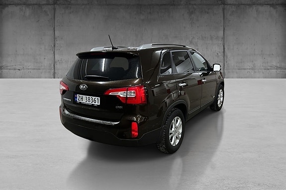 Kia Sorento 5 of 7