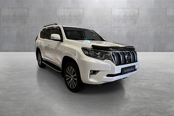 Toyota Land Cruiser 7 of 19