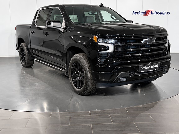 Chevrolet Silverado 1500 11 of 30