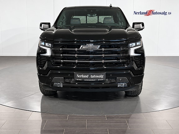 Chevrolet Silverado 1500 12 of 30