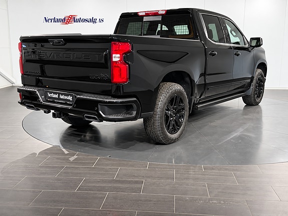 Chevrolet Silverado 1500 7 of 30