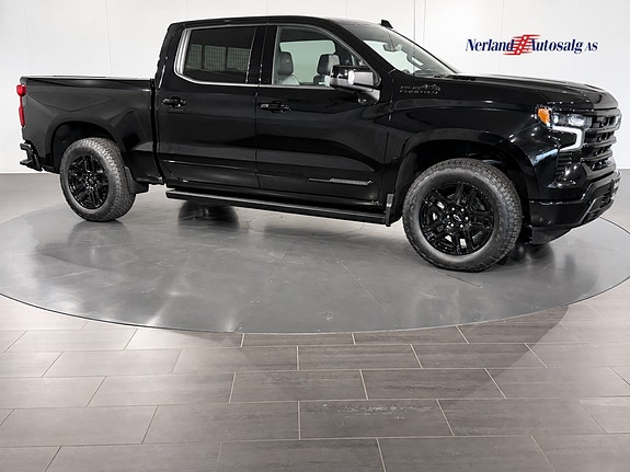Chevrolet Silverado 1500 10 of 30