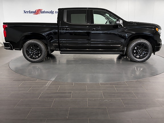 Chevrolet Silverado 1500 9 of 30