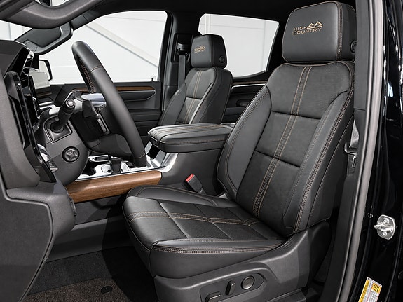 Chevrolet Silverado 1500 14 of 30