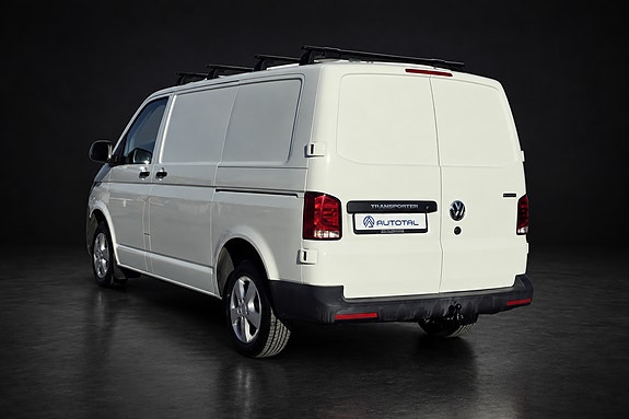 Volkswagen Transporter 7 of 30