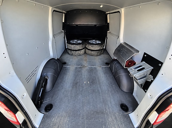 Volkswagen Transporter 22 of 30