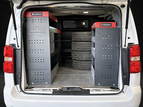 Toyota Proace 4 of 30