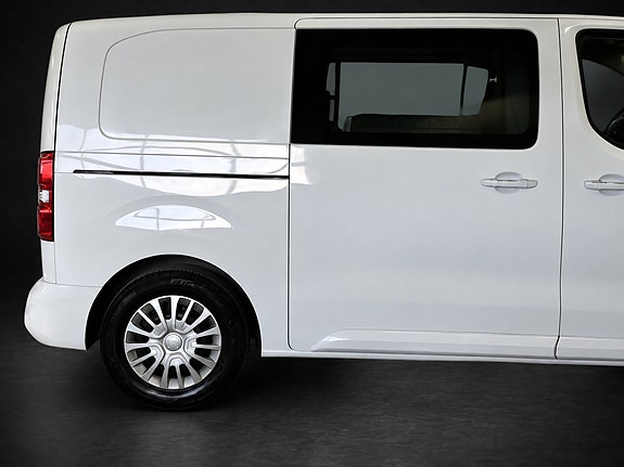 Toyota Proace 13 of 30