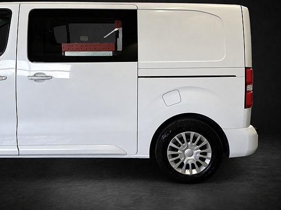 Toyota Proace 8 of 30