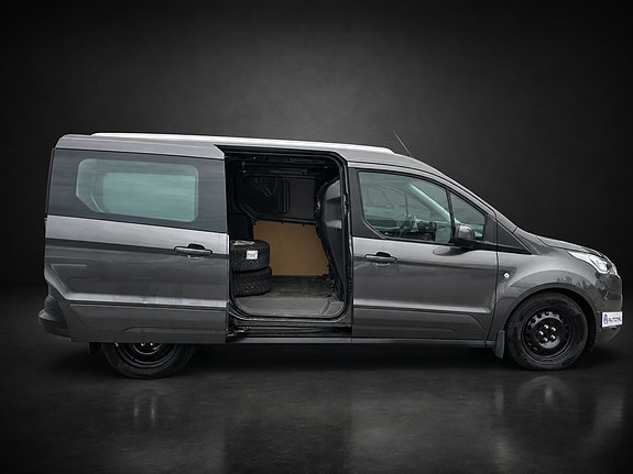 Ford Transit Connect 10 of 23