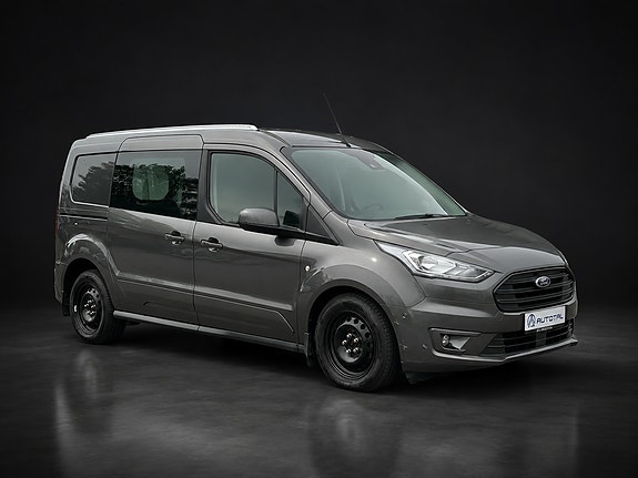 Ford Transit Connect 12 of 23