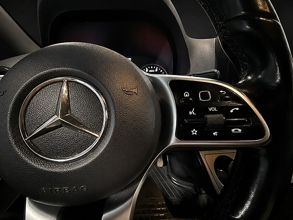 Mercedes-Benz Sprinter 17 of 20