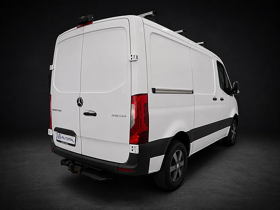 Mercedes-Benz Sprinter 8 of 20