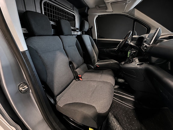 Citroen Berlingo 13 of 23