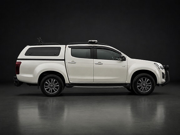 Isuzu D-max 8 of 30
