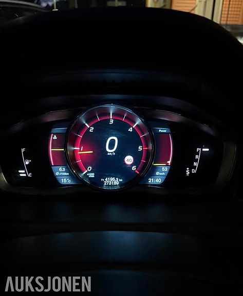 Volvo V70 8 of 13